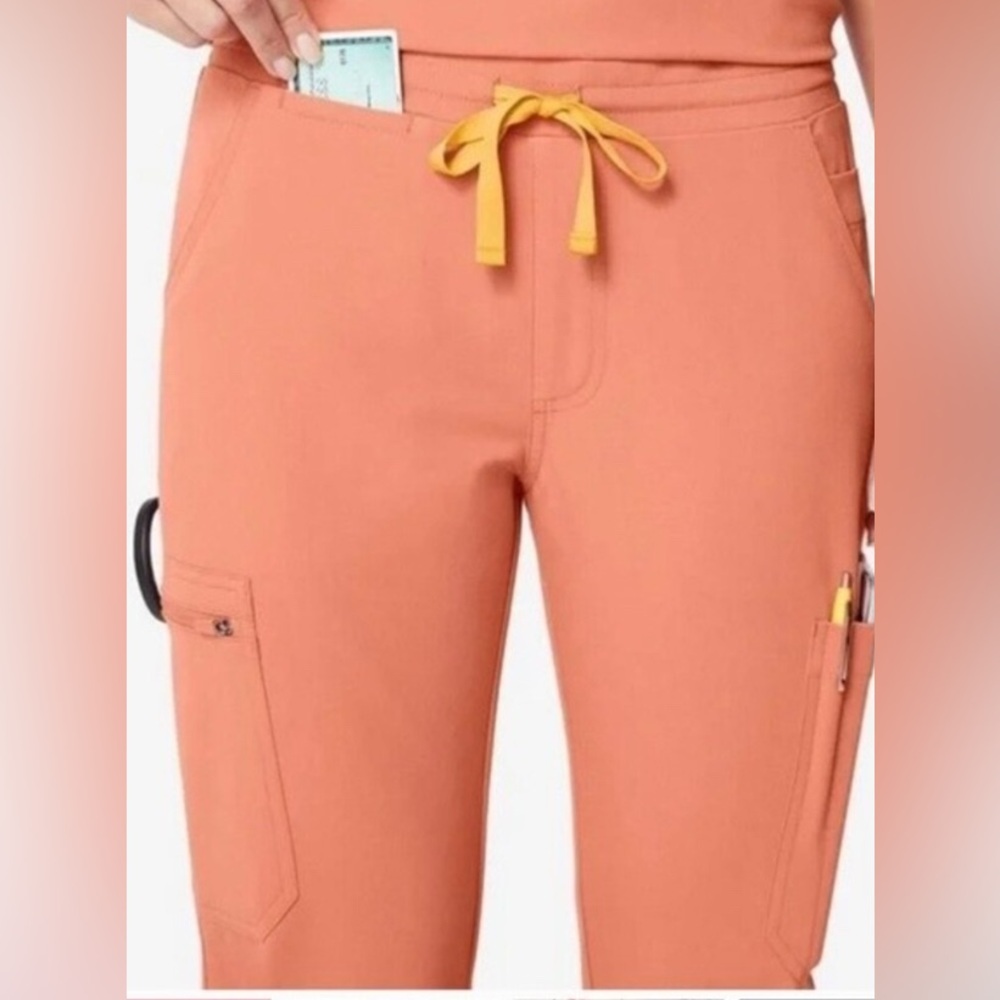 FIGS Yola Scrub Pants Peach Coral Limited Edition Size S/P